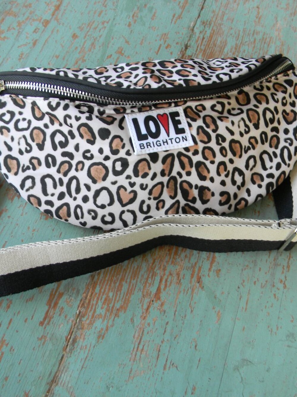 NEW Brighton Wild Cat Belt Bag Leopard Print Fanny Pack NYLON LIGHTWEIGHT